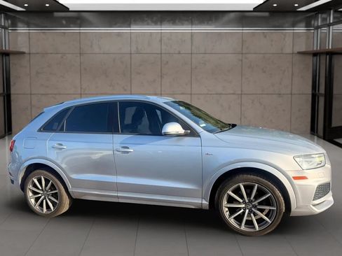 Used 2018 Audi Q3 2.0T Premium FWD image 2