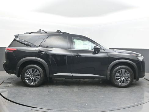 New 2026 Nissan Pathfinder SV AWD/4WD image 8