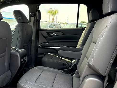 New 2026 Chevrolet Traverse LT w/ LPO, Floor Liner Package image 24