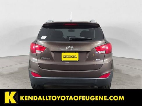 Used 2014 Hyundai Tucson SE AWD/4WD image 4