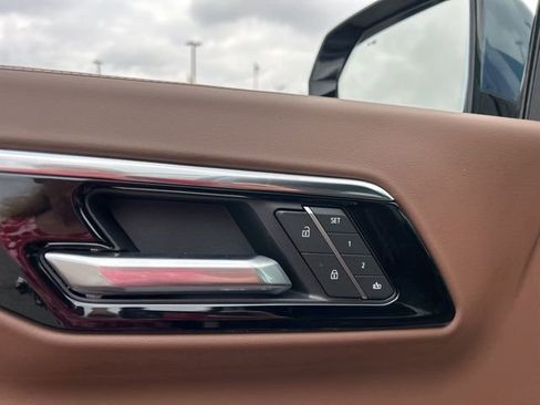 New 2026 Chevrolet Tahoe High Country w/ Sun And Tow Package image 12