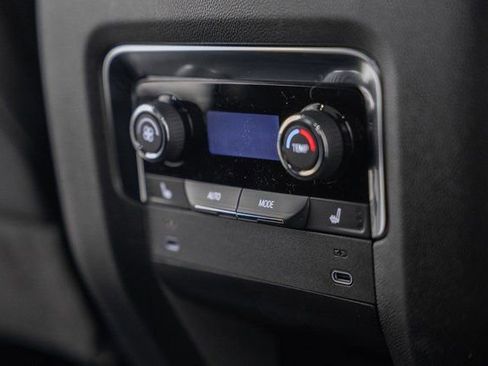 New 2026 Chevrolet Tahoe High Country image 37