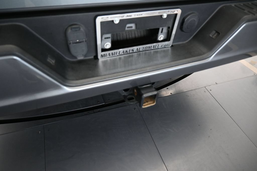 Used 2021 Chevrolet Silverado 1500 Custom RWD image 38