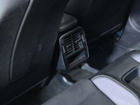 Certified 2022 Porsche Taycan 4S image 20