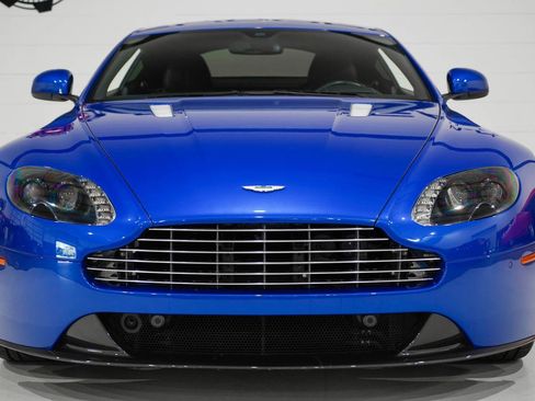 Used 2015 Aston Martin V8 Vantage image 30