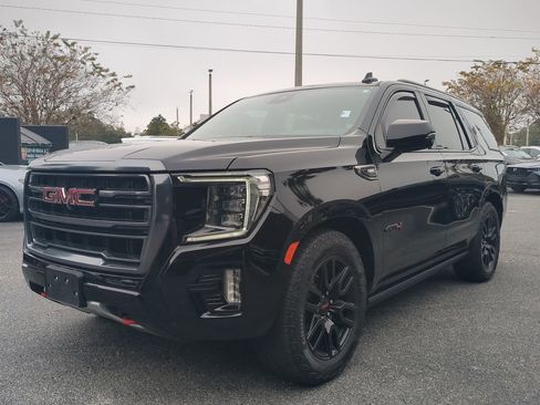 Used 2023 GMC Yukon AT4 w/ AT4 Premium Plus Package image 7