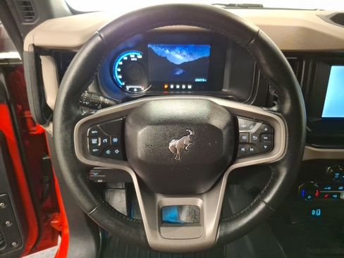 Used 2023 Ford Bronco Wildtrak image 20