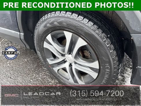 Used 2017 Toyota RAV4 LE image 5