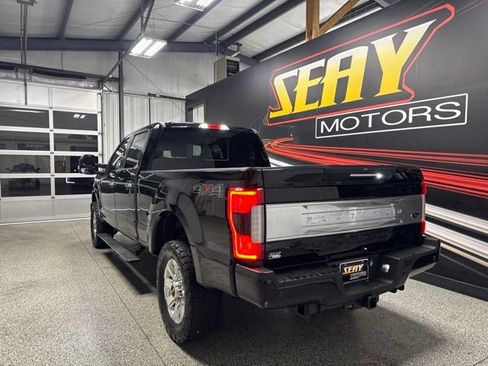 Used 2018 Ford F250 Platinum AWD/4WD image 21