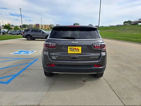 Used 2023 Jeep Compass Limited AWD/4WD image 4