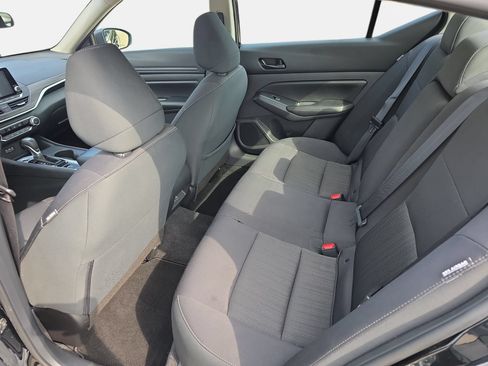 Used 2025 Nissan Altima 2.5 SV AWD/4WD image 13