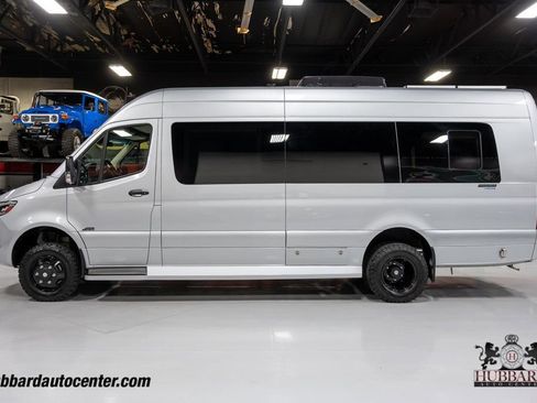 Used 2020 Mercedes-Benz Sprinter 3500 image 7