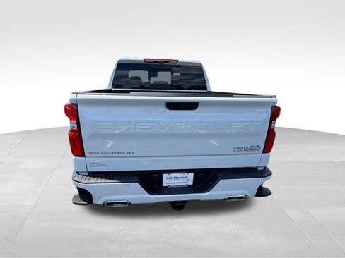 New 2026 Chevrolet Silverado 1500 High Country w/ Technology Package AWD/4WD image 7