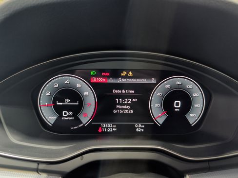 Used 2024 Audi Q5 2.0T Premium Plus AWD/4WD image 8