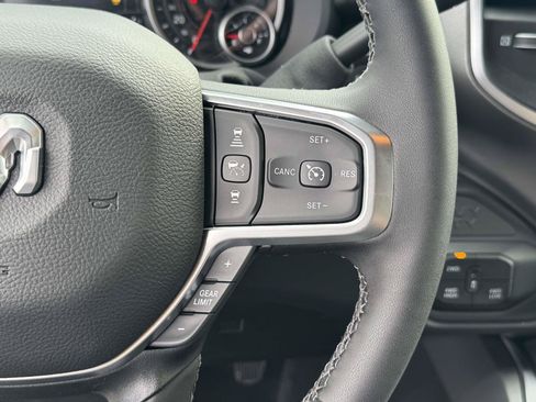 New 2026 RAM 2500 Big Horn AWD/4WD image 12
