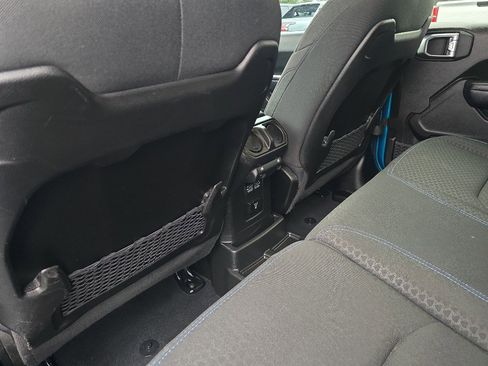 Used 2024 Jeep Wrangler Unlimited Rubicon 4xe w/ Technology Group image 18