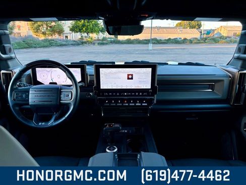 Used 2025 GMC Hummer EV 2X w/ Extreme Off-Road Package image 25