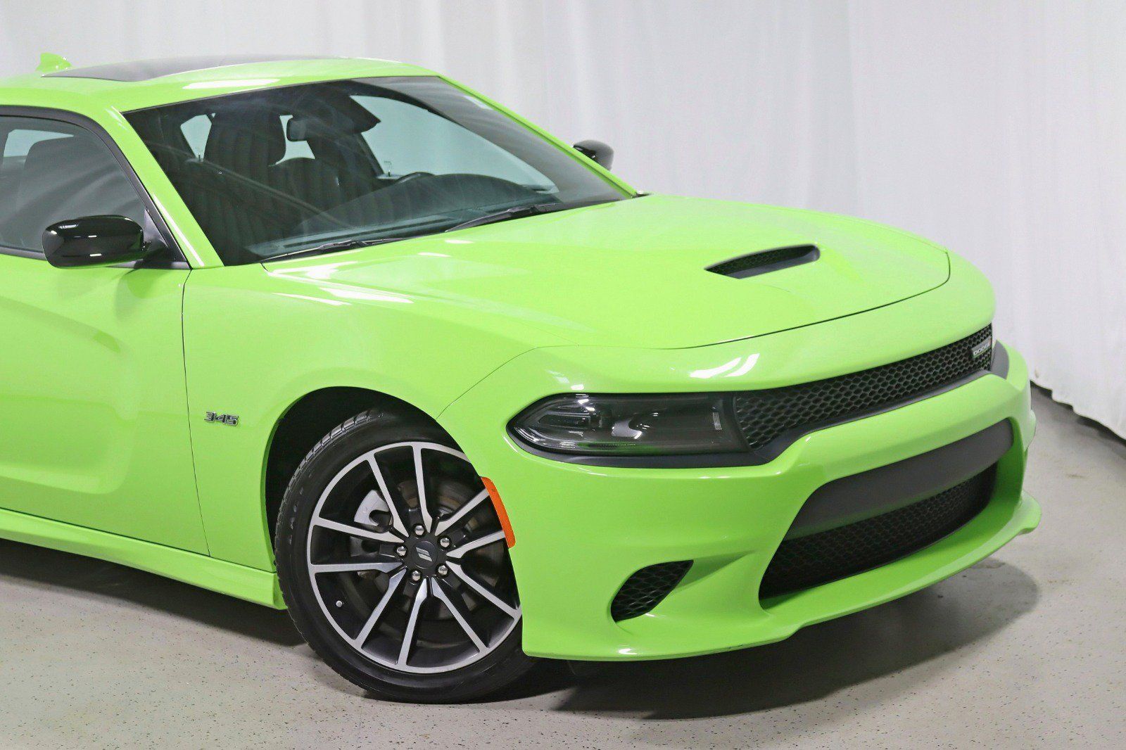 Used 2023 Dodge Charger R/T w/ Cold Weather Package RWD image 2