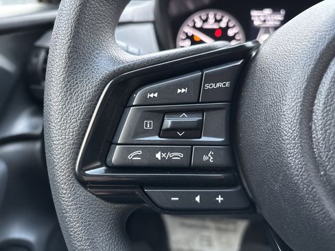 Used 2024 Subaru Crosstrek 2.0i Premium image 19