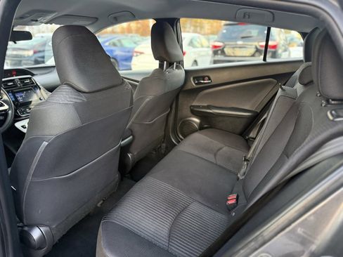 Certified 2018 Toyota Prius Two image 16