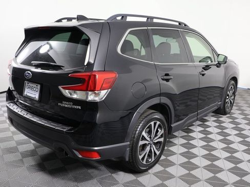 Used 2023 Subaru Forester Limited AWD/4WD image 8