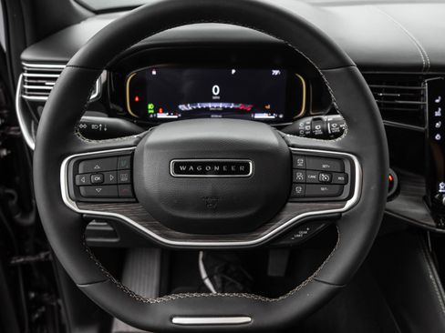 Used 2023 Jeep Wagoneer Series III w/ Convenience Group I image 30