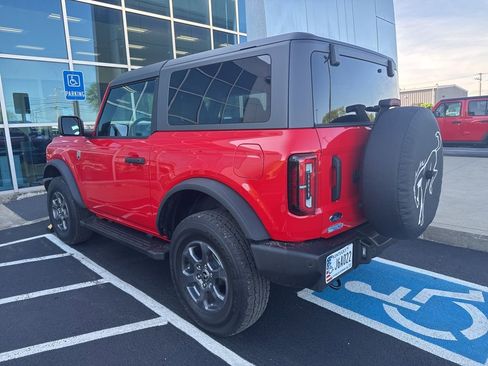 Used 2024 Ford Bronco Big Bend AWD/4WD image 4