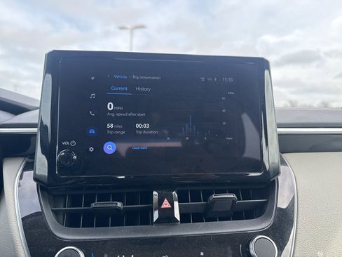 Used 2024 Toyota Corolla LE image 46