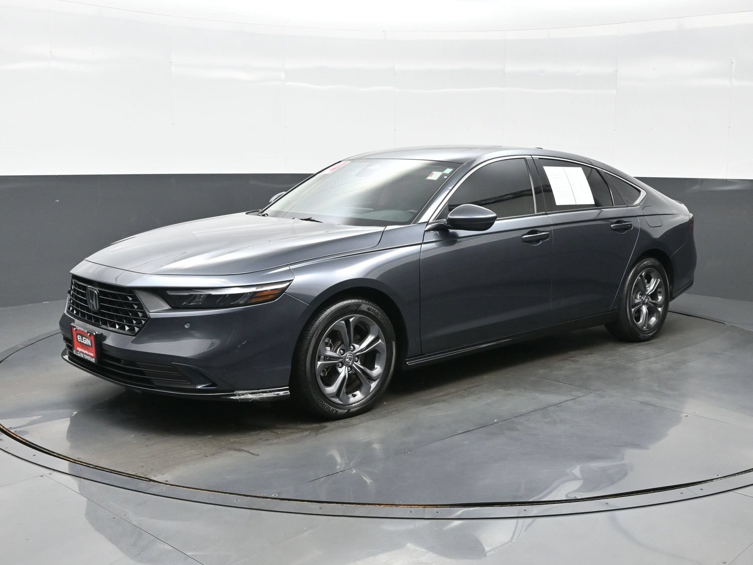 Used 2024 Honda Accord EX-L image 2