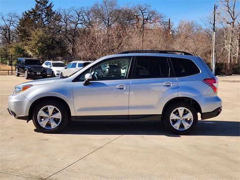 Used 2015 Subaru Forester 2.5i Premium w/ All-Weather Package image 4