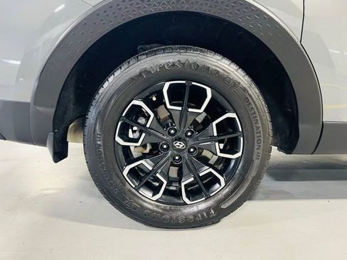 Used 2022 Hyundai Santa Cruz SEL FWD image 11