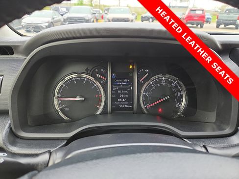 Used 2024 Toyota 4Runner TRD Off-Road Premium AWD/4WD image 23