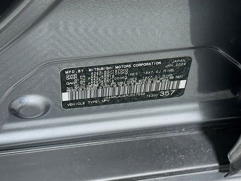 Used 2024 Mitsubishi Outlander Sport SE image 12