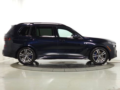 Used 2026 BMW X7 xDrive40i w/ M Sport Package image 14