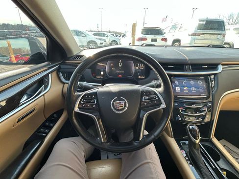 Used 2013 Cadillac XTS Premium image 30