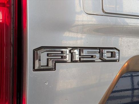 Used 2019 Ford F150 King Ranch w/ Equipment Group 601A Luxury AWD/4WD image 22