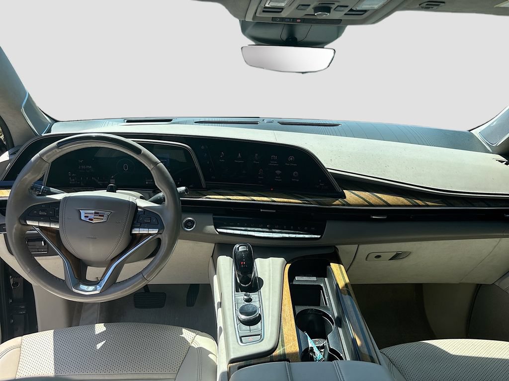 Used 2022 Cadillac Escalade ESV Sport Platinum AWD/4WD image 46