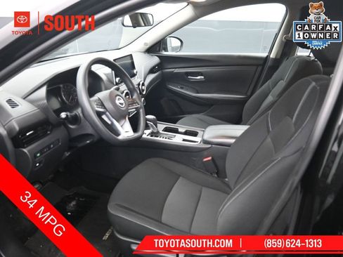 Used 2025 Nissan Sentra SV FWD image 9