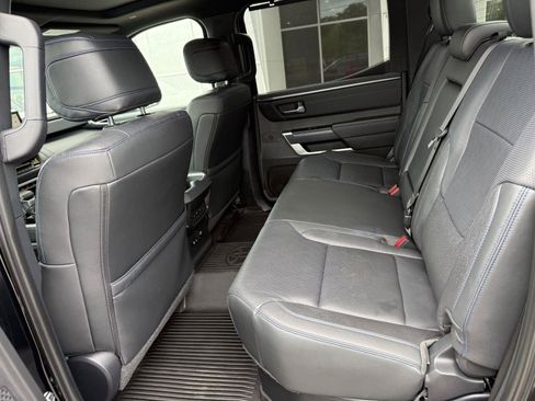 Used 2024 Toyota Tundra Platinum AWD/4WD image 9