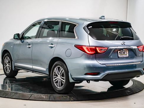 Used 2017 INFINITI QX60 FWD w/ Premium Plus Package image 2