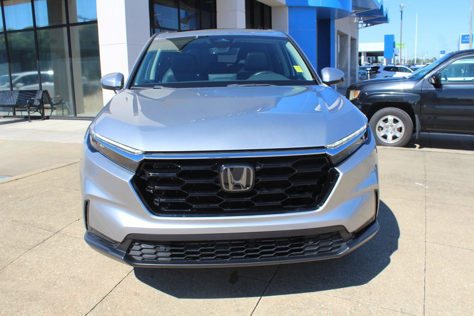Used 2024 Honda CR-V EX-L image 2