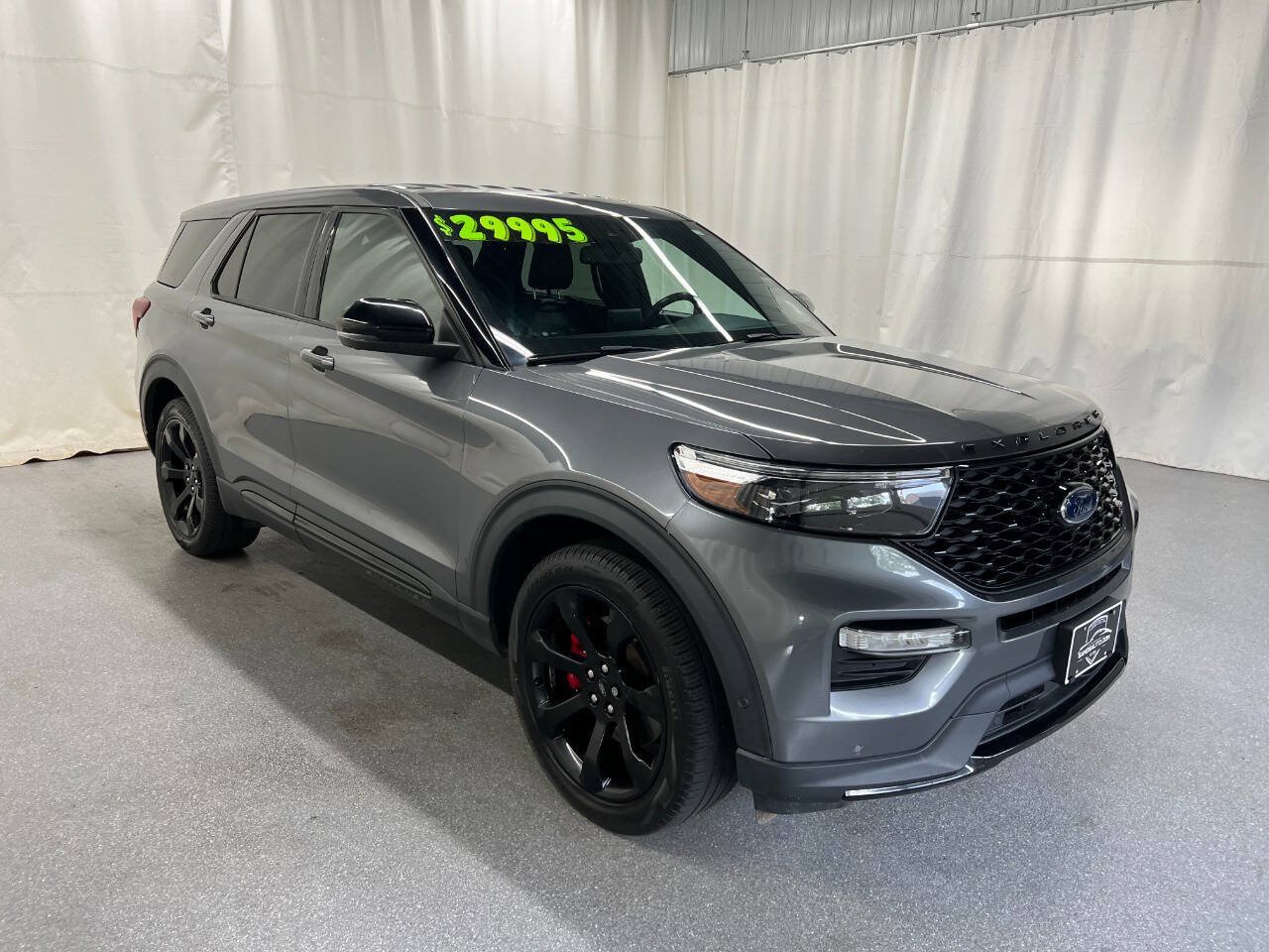 Used 2021 Ford Explorer ST w/ ST Street Pack AWD/4WD image 3