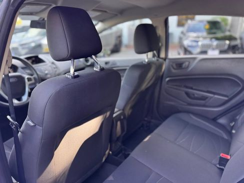 Used 2019 Ford Fiesta SE w/ Cold Weather Package FWD image 21