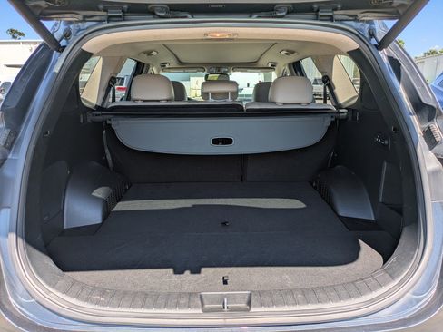 Used 2020 Hyundai Santa Fe Limited image 9