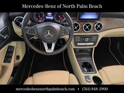 Used 2018 Mercedes-Benz GLA 250 image 13