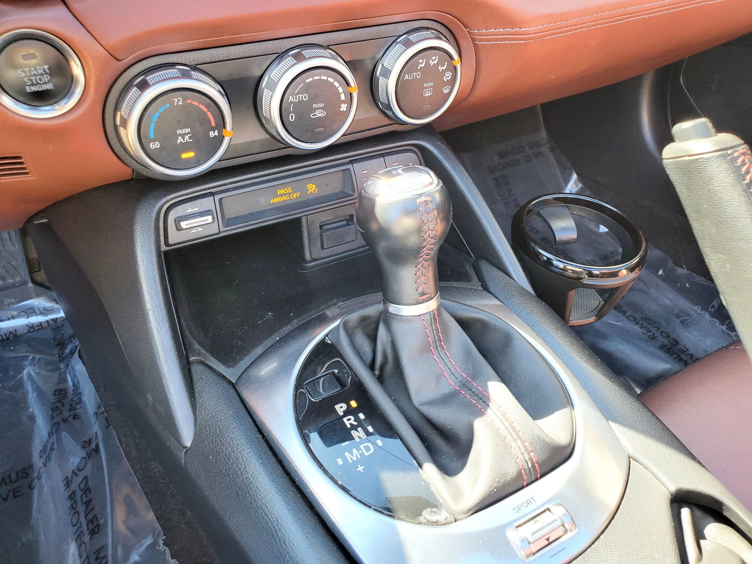 Used 2019 MAZDA MX-5 Miata RF Grand Touring RWD image 46