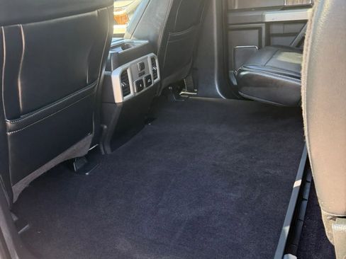 Used 2018 Ford F150 Lariat w/ Equipment Group 502A Luxury AWD/4WD image 38