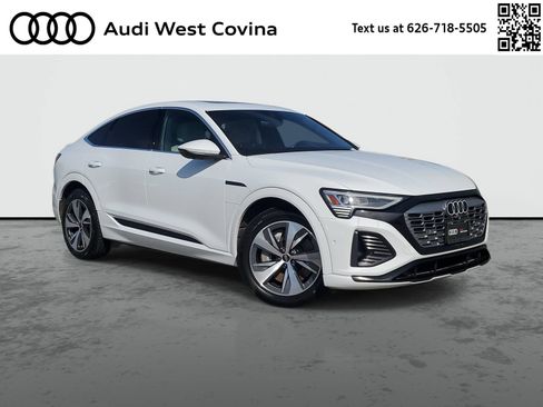 Used 2024 Audi Q8 e-tron Premium Plus w/ Premium Plus Package AWD/4WD image 1