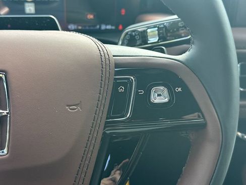 New 2026 Lincoln Aviator Reserve AWD/4WD image 27