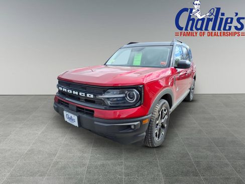 Used 2021 Ford Bronco Sport Outer Banks w/ Outer Banks Package (96D) AWD/4WD image 1